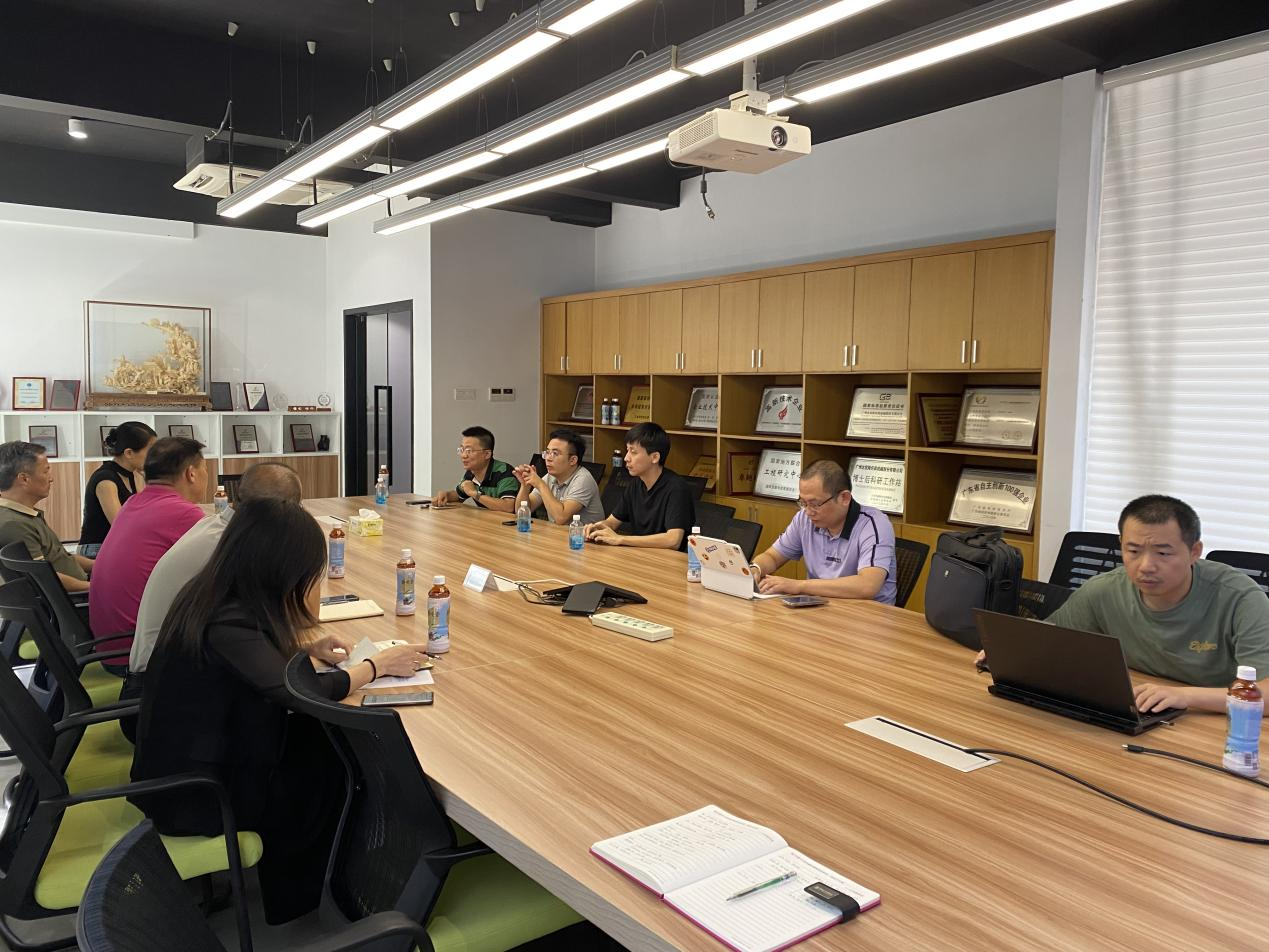 “廣東省液態(tài)包裝裝備智能運維服務(wù)標(biāo)準化試點”項目啟動會順利召開